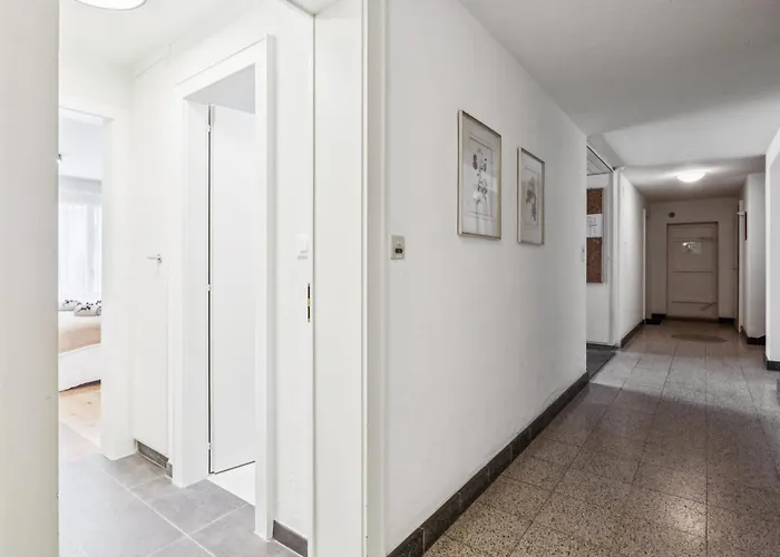 Daire Alpen I I I Modern I Parkplatz Arosa